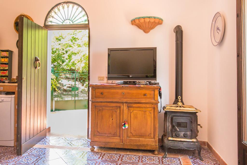 Villa Adamo Скопелло Номер фото